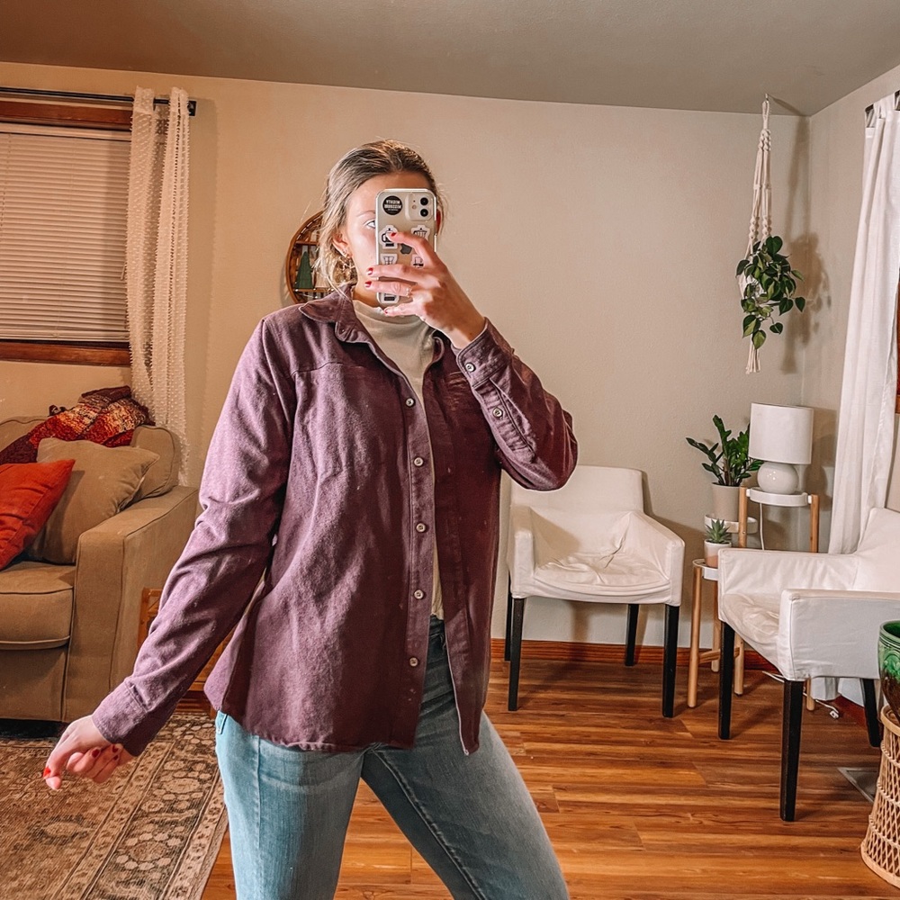 Cabelas maroon purple cotton button up